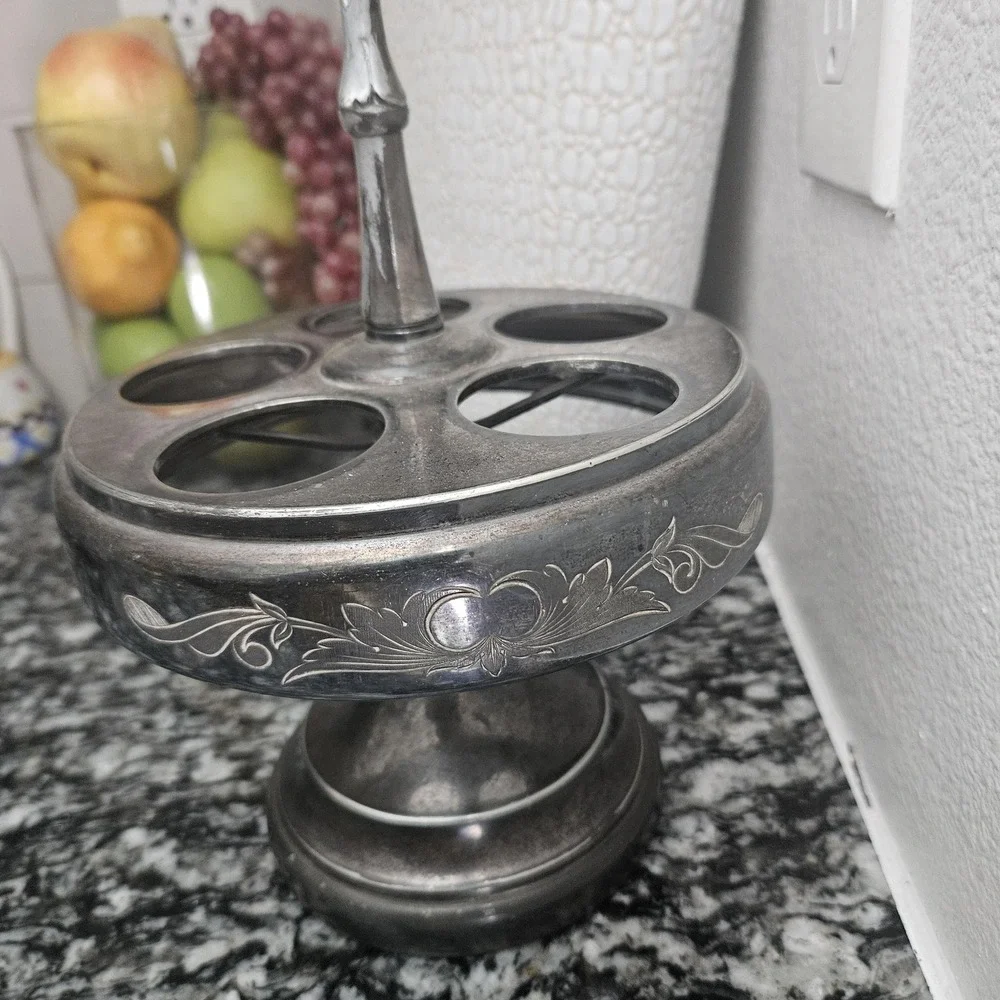 Antique‎ Triple Silver Plated co. 5 Piece Cruet Set